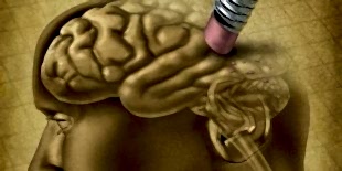 За больными Альцгеймером