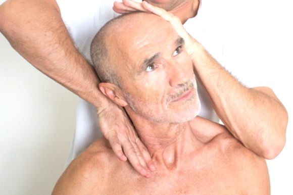 массаж шейного отдела