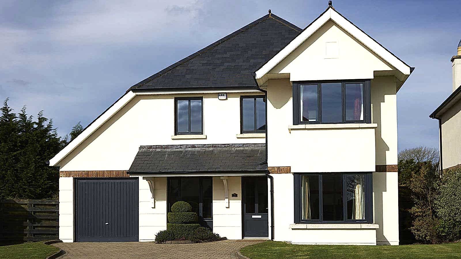 дом в Алматы и Республике Башкортостан